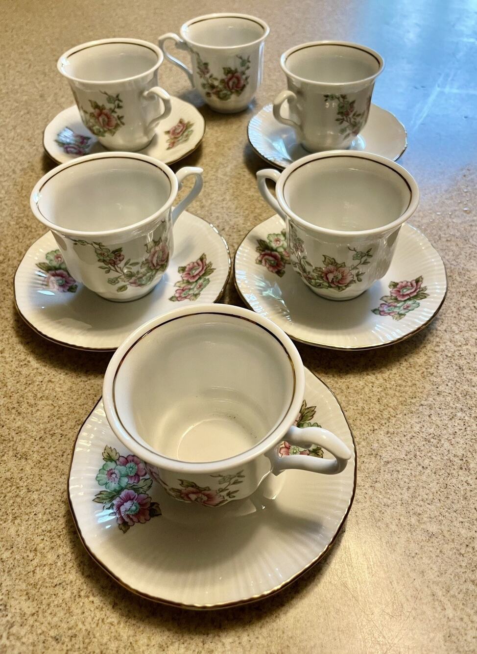 Walbrzych China, made in poland, Vintage, Rose Pattern, 5 sets